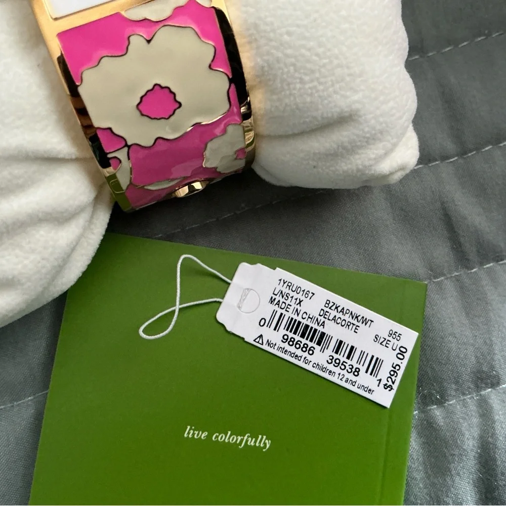 Kate Spade New York Picnic Floral Delacorte Enamel Bangle Watch NIB - Picture 3 of 12